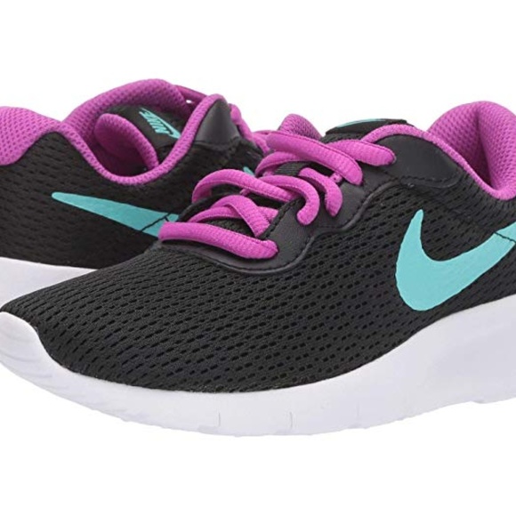 nike kids tanjun sneaker